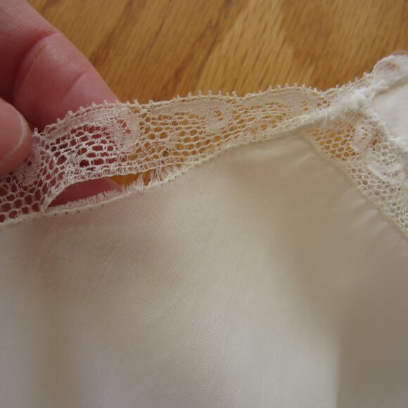 Barbizon Vintage Ivory Lace Embroidered Pleated Ruff Slip Little Miss 12 Rio - Picture 10 of 16